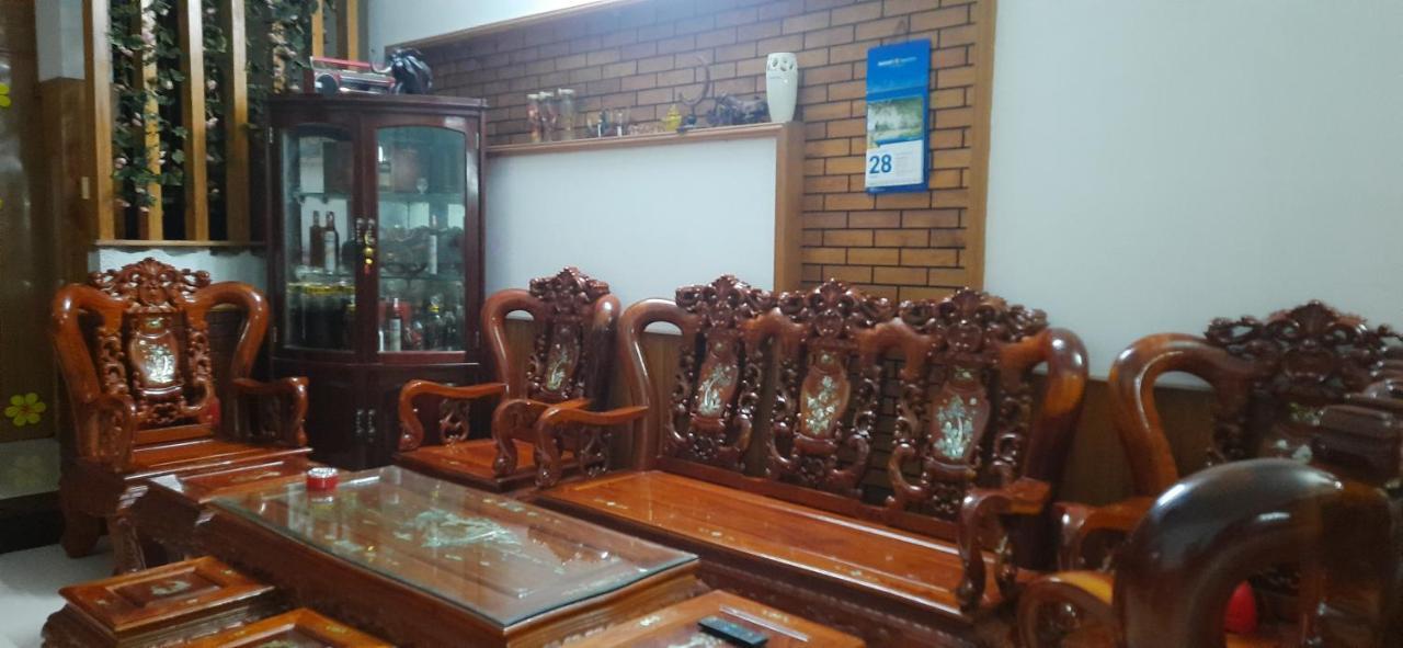 Hostel Ngoc Lien トゥイホア エクステリア 写真